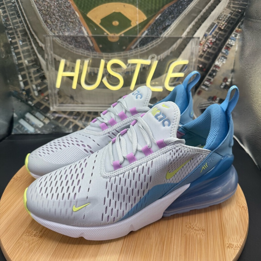 Nike Air Max 270 (GS) Running Platinum Rush Fuchsia Youth Sz 7Y/ Womens 8.5 - Picture 2 of 11